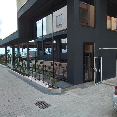 Dea Apartment Durrës Buitenkant foto