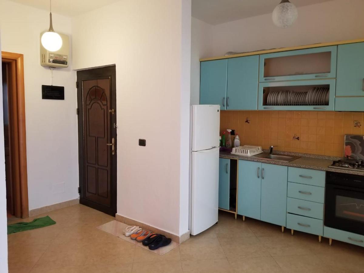 Dea Apartment Durrës Buitenkant foto